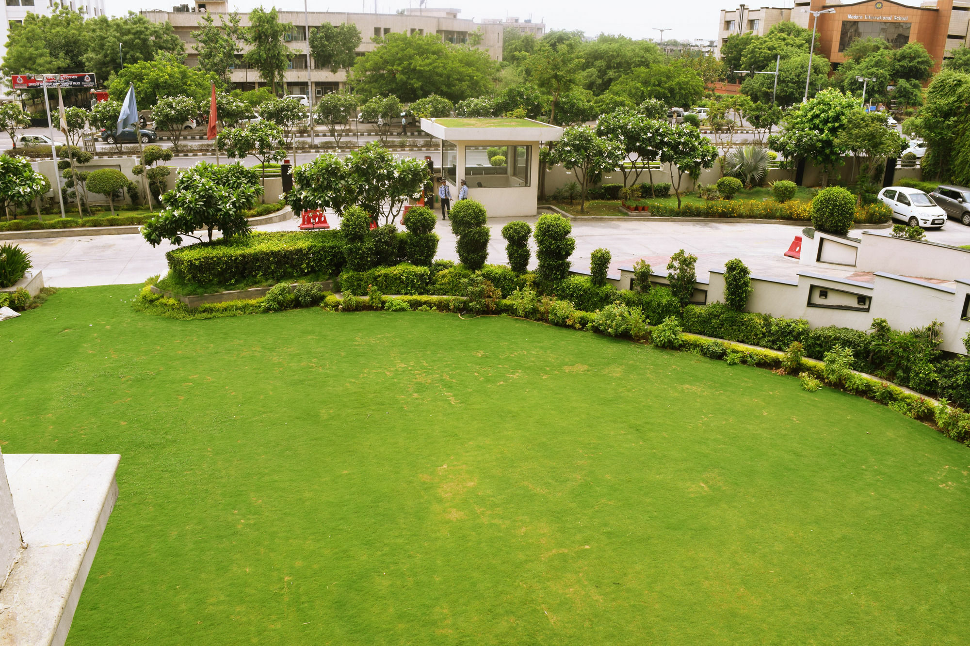 Welcomhotel By Itc Hotels, Dwarka, New Delhi Zewnętrze zdjęcie A view of the campus
