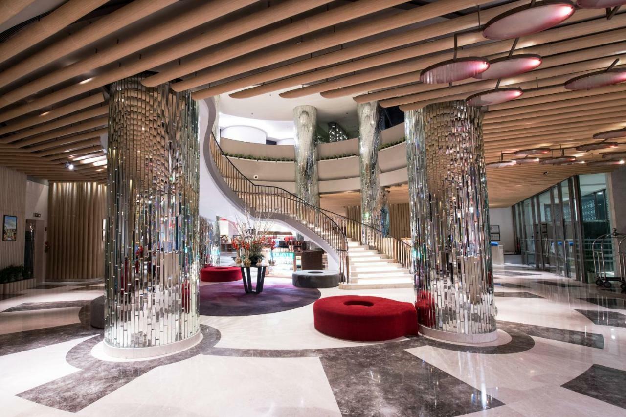 Welcomhotel By Itc Hotels, Dwarka, New Delhi Zewnętrze zdjęcie The lobby of the hotel